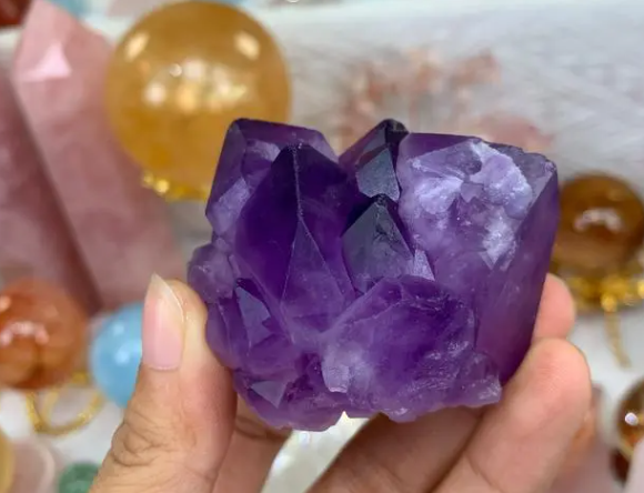 Get to know Purple Crystal