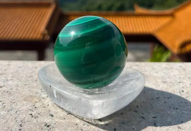 What is malachite? Function and benefits