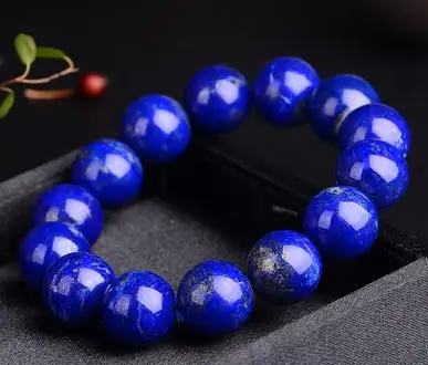 Can you wear lapis lazuli while sleeping?