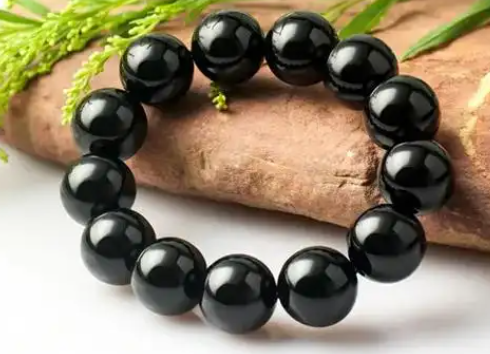 Energies and Benefits of Black Onyx